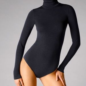 NWT!! Classic Wolford Colorado String Body in Black M🖤